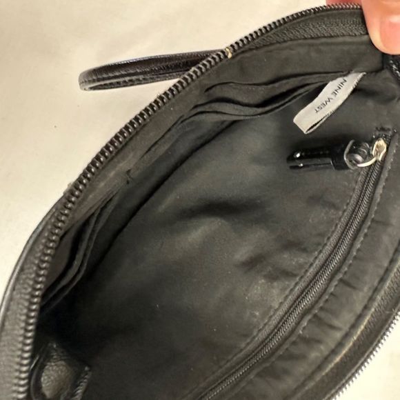 NINE WEST Faux Suede Leather Black Silver Studs Wallet Zip Wristlet Wallet - Picture 3 of 3